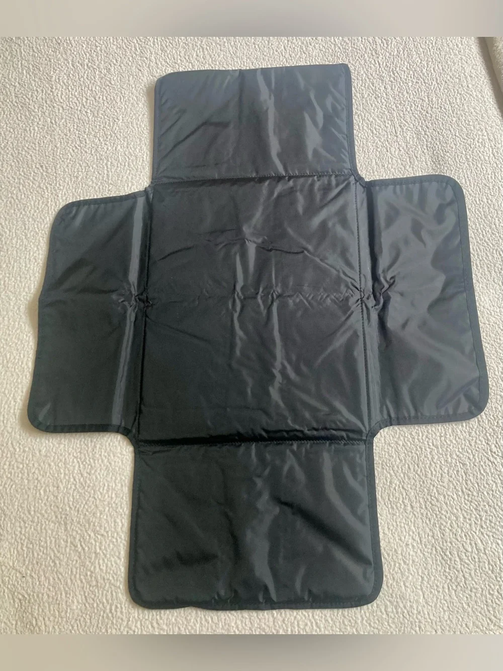 kate spade Black 4 Pocket Diaper Changing Pad